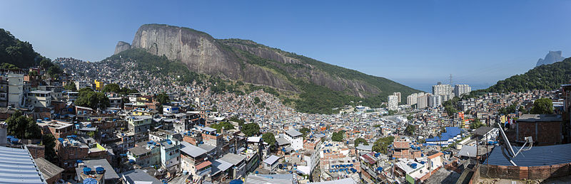 Arquivo:Visão Panorâmica da Rocinha.jpg