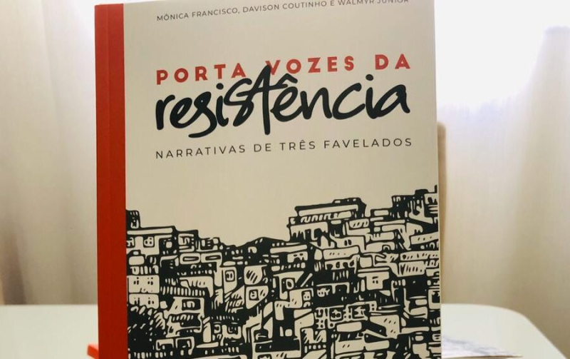 Arquivo:Livro Porta Vozes da Resistência.png