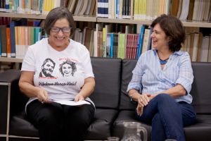 Cleonice e Nísia no lançamento do Dicionário de Favelas Marielle Franco, na Fiocruz, em 2019..jpg