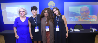 From left to right: Sônia Fleury, from the Marielle Franco Favelas Dictionary and Fiocruz; Laís Borges, of the Favela Museum; Ju do Coroadinho, director of PerifaConnection; Letícia Giannella, IBGE researcher and panel mediator; and, remotely, Jailson de Souza e Silva. Photo: IBGE