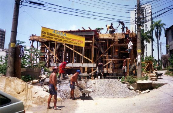 Foto:Construção do Centro Cultural da comunidade