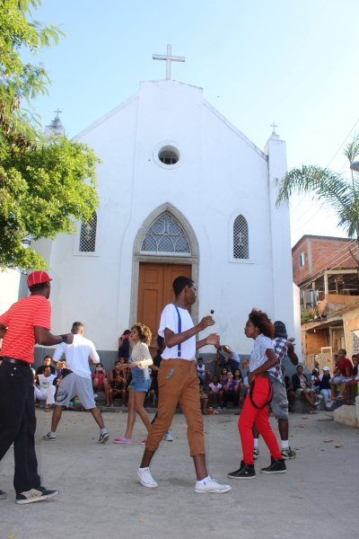 Arquivo:Igreja do Cruzeiro.jpg